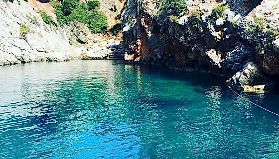 Korsan Koyu'ndan Kareler